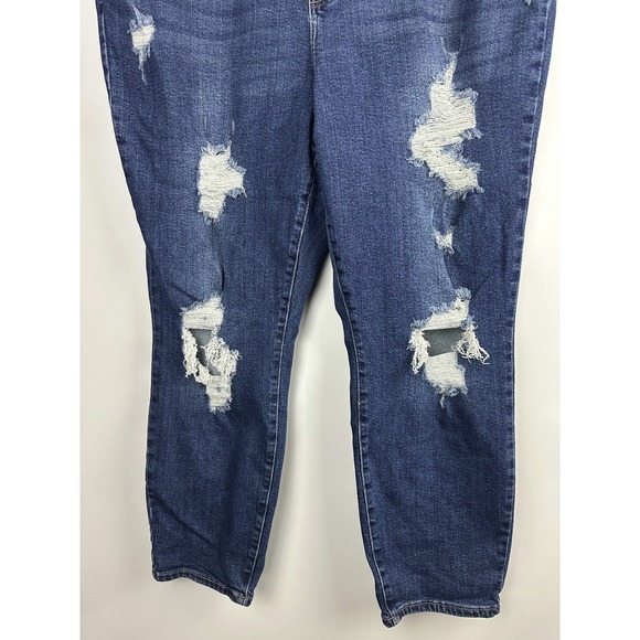 Judy Blue High Rise Destroyed Distressed Boyfriend Jeans Women's Plus Size 22W - Picture 4 of 11